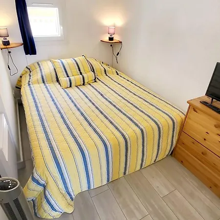 Apartment T2 Climatise - Wi-fi - Parking - Piscine - Tennis - 200m Plages & Commerces - Fr-1-316-322 Six-Fours-les-Plages